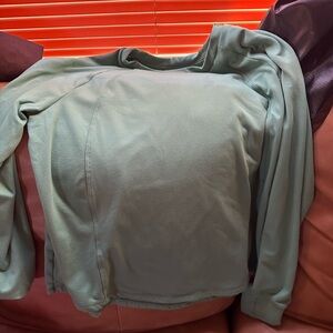 Green Long Sleeve Top